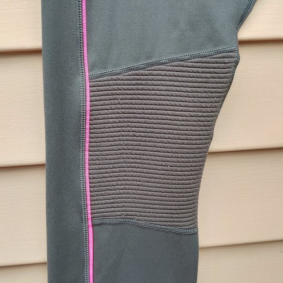 Avia Gray Athletic Leggings Pink Stripe Ribbed Knees Side Pockets Style AVL49159 - Picture 7 of 10